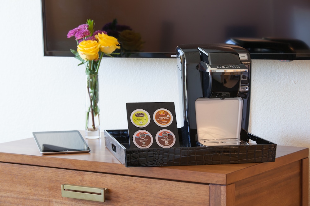 Hotel Focus SFO 7/41