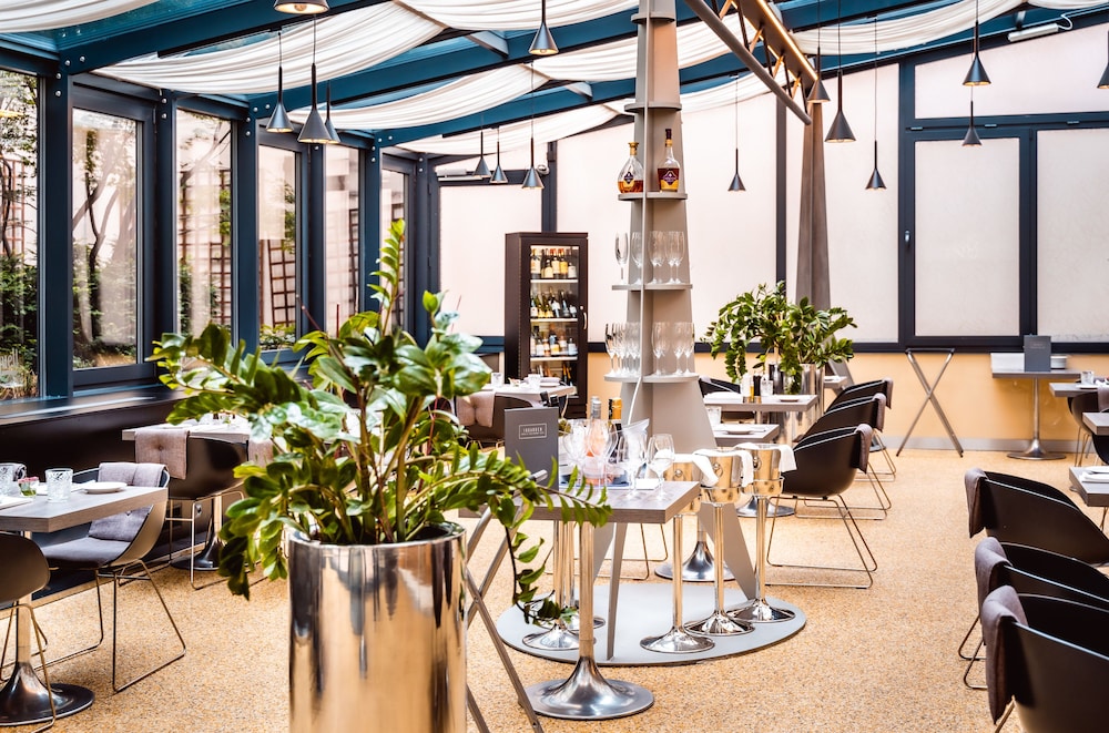 Grandium Hotel Prague 40/50