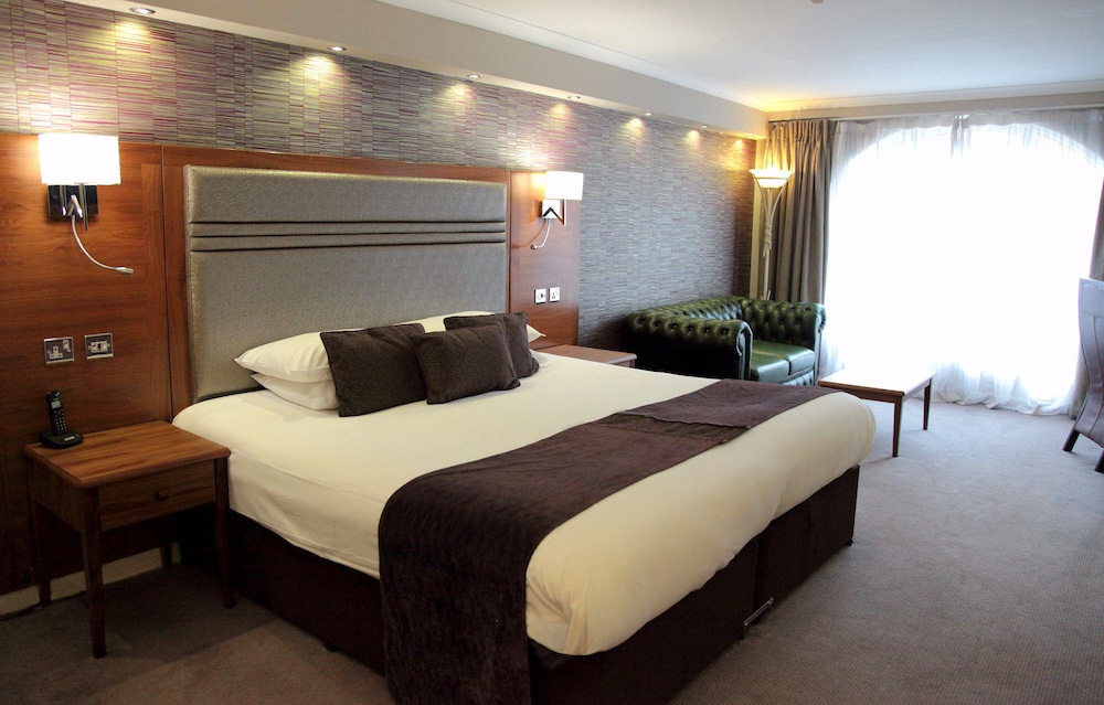 DELUXE, DOUBLE BED, CANAL VIEW