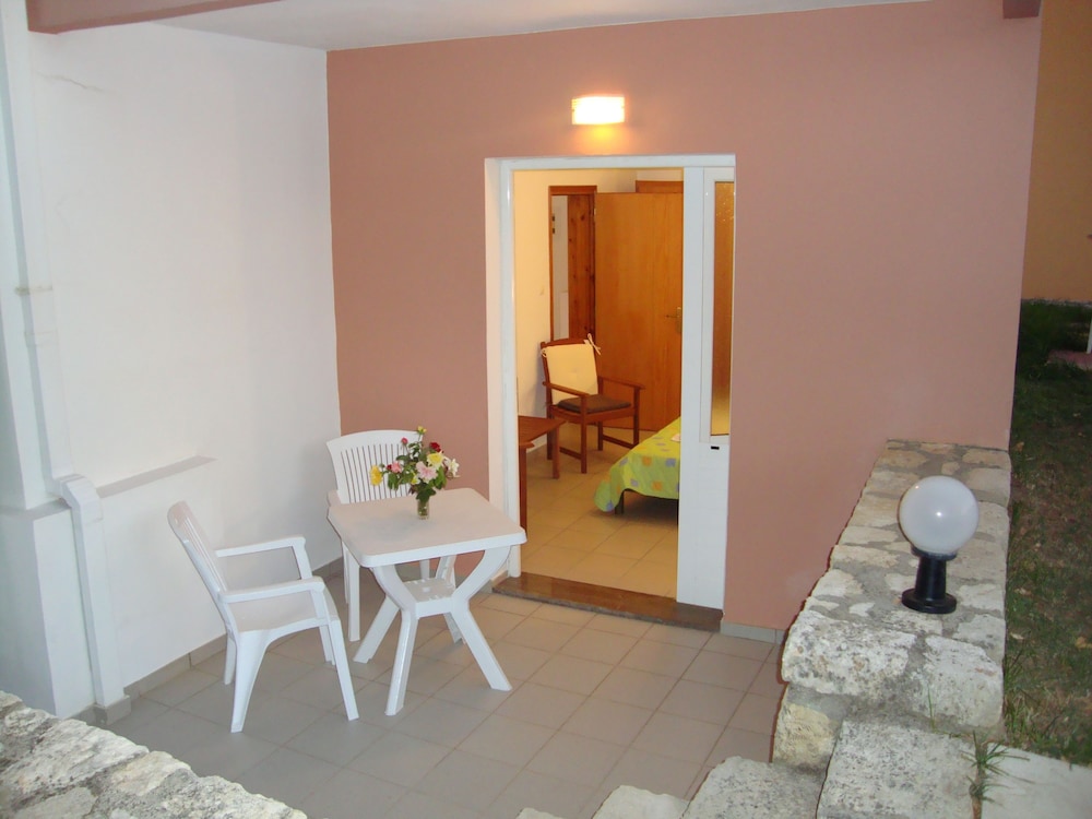 Kyriaki Hotel 36/64