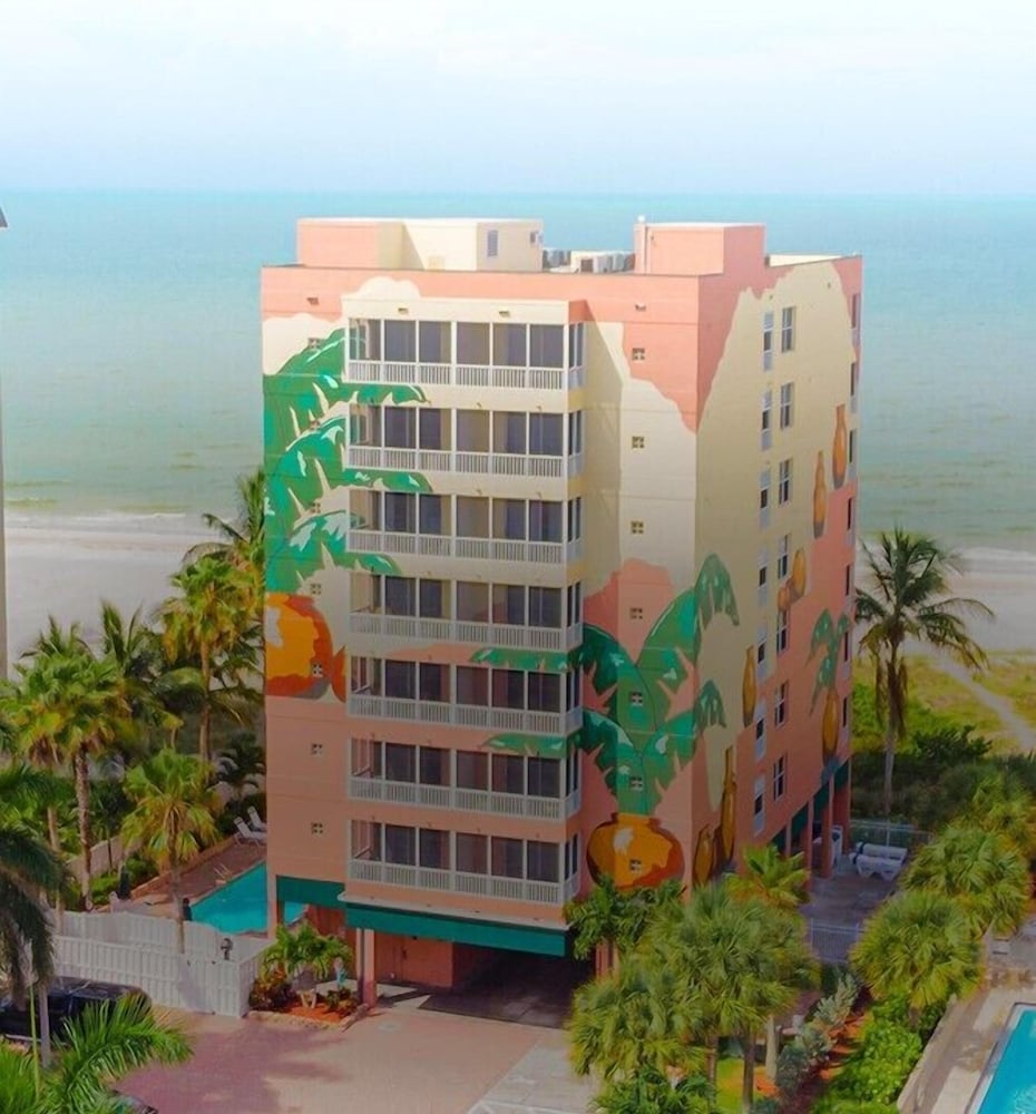 Casa Playa Resort 1/50