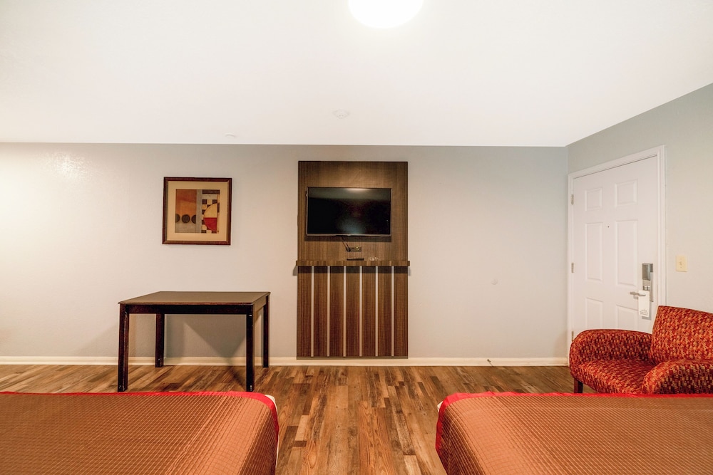High Five Inn 33/50