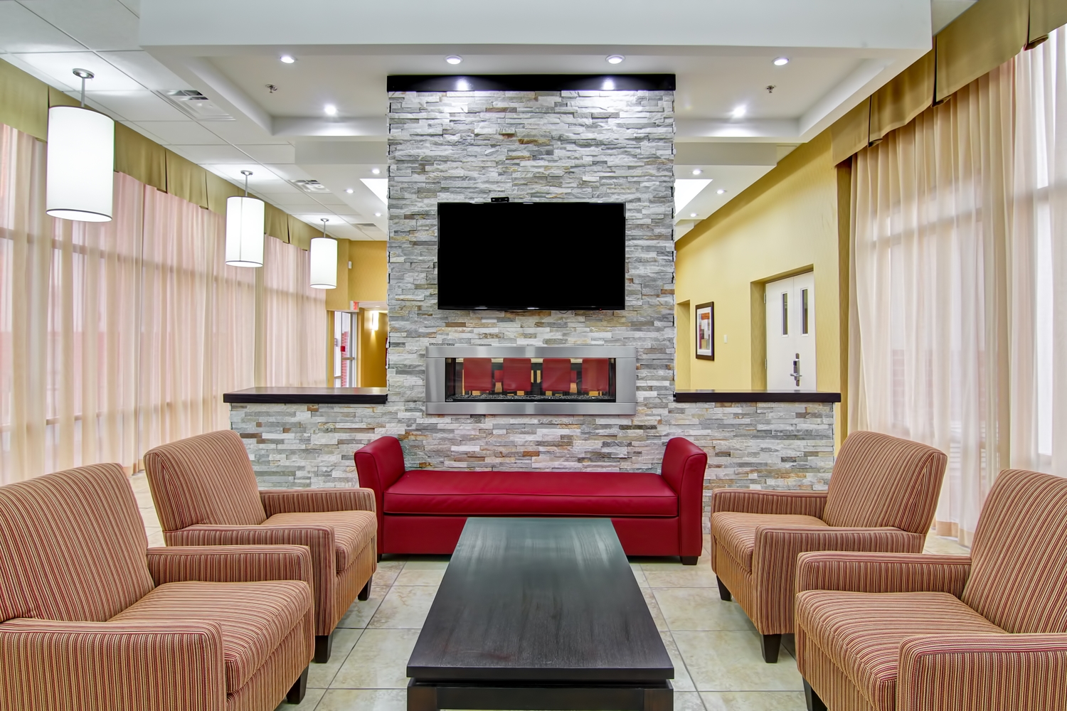 Best Western Plus Bowmanville 12/16