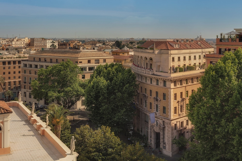 Grand Hotel Palace Rome 87/90