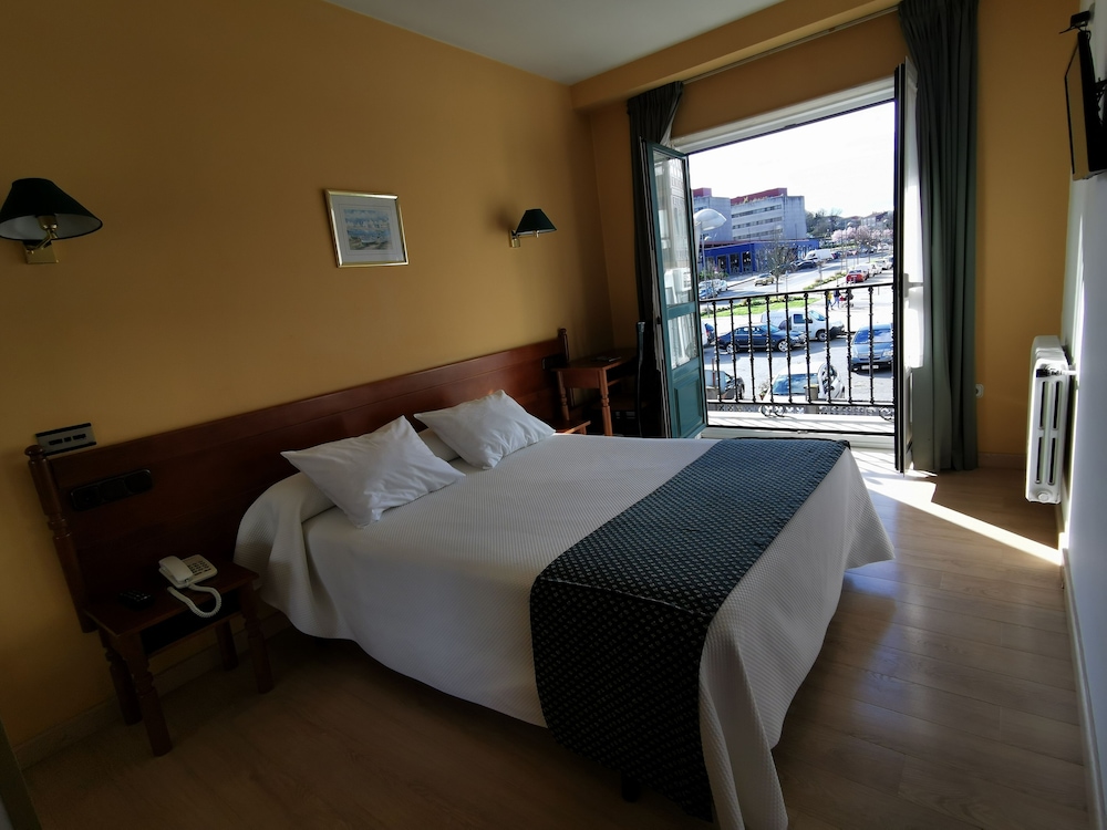 Hotel San Jacobo 25/47