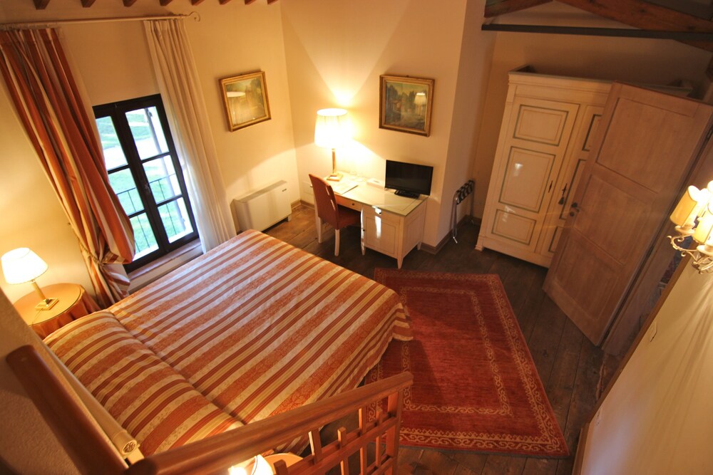HOTEL VILLA GIONA 53/77
