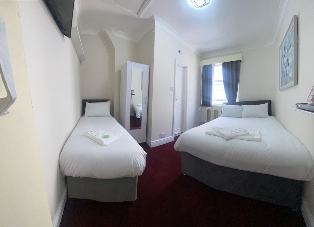 OYO Oban Victoria Hotel 14/45