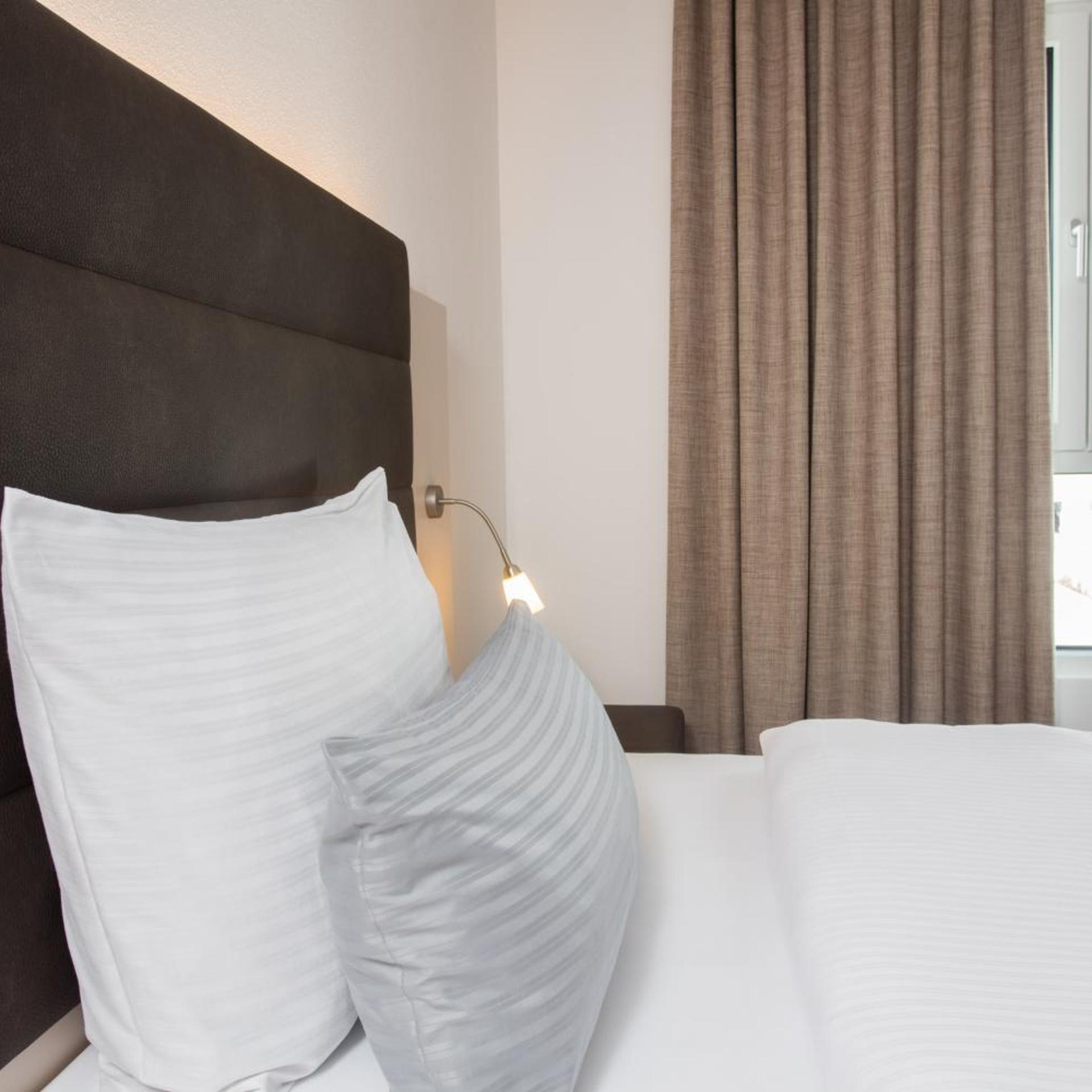 Hotel am Campus 38/60