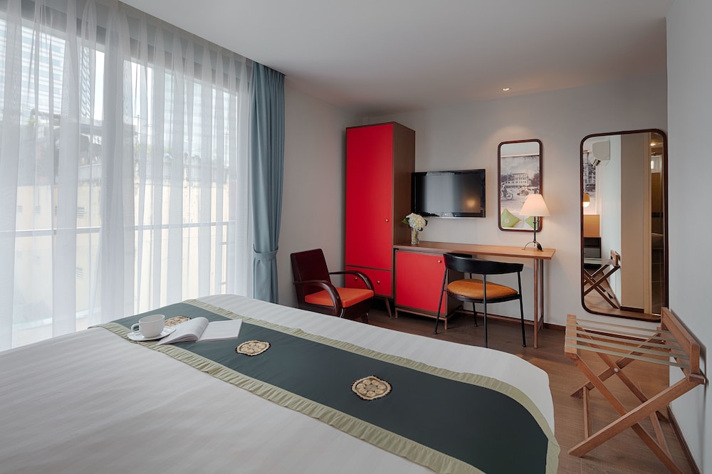 LITTLE SAIGON BOUTIQUE HOTEL 17/70