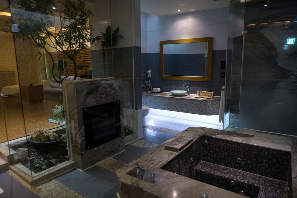 All-Ur Boutique Motel - Chang-Hua Branch 50/50