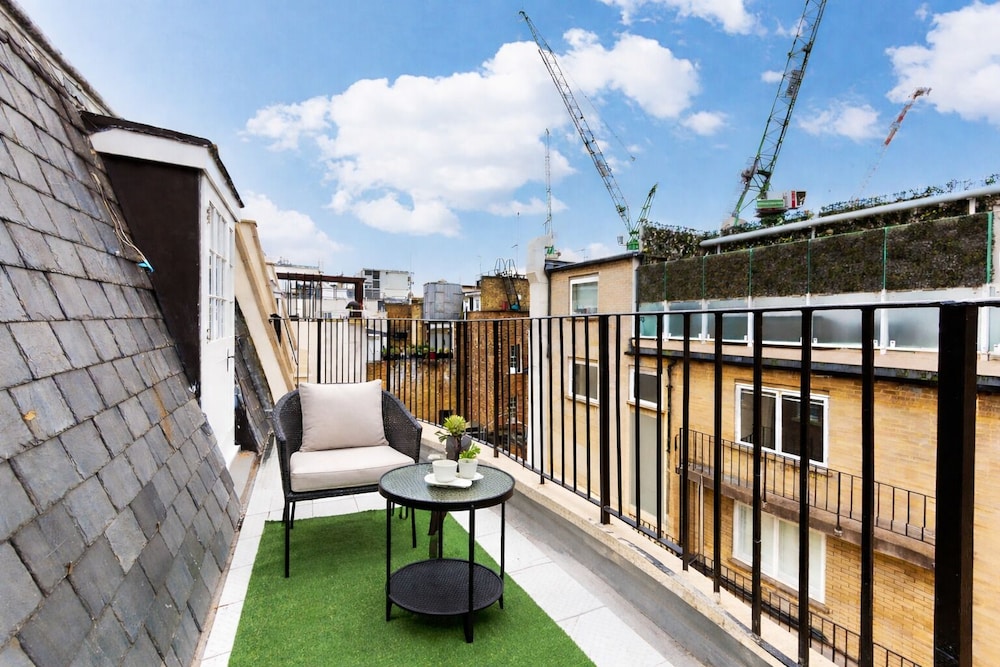 Park Lane Apartments/Clarges Street 41/50