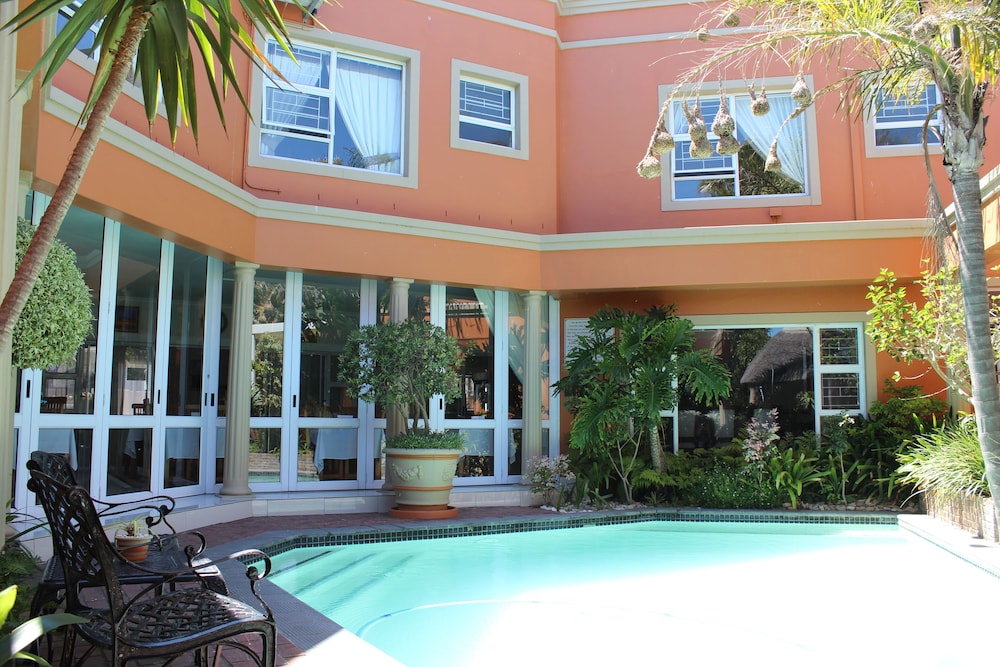 Cinnamon House Bed And Breakfast 4/46