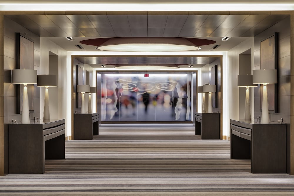 Hyatt Regency Bloomington Minneapolis 11/72