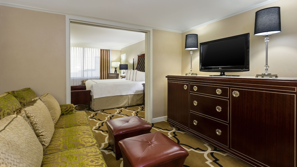 Intercontinental New Orleans 52/80