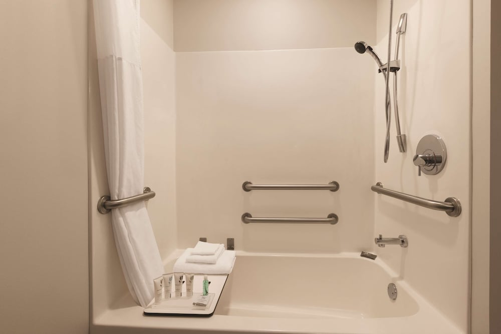 Country Inn & Suites By Radisson Green Bay North Wi 9/36