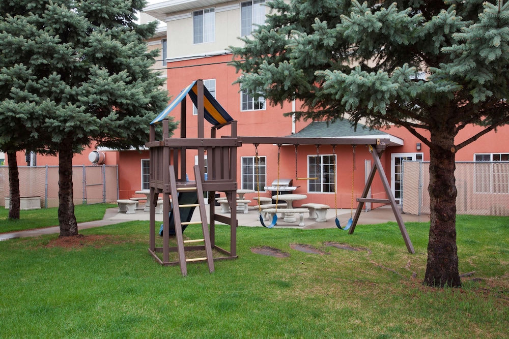 GrandStay Residential Suites Hotel- Saint Cloud 39/45