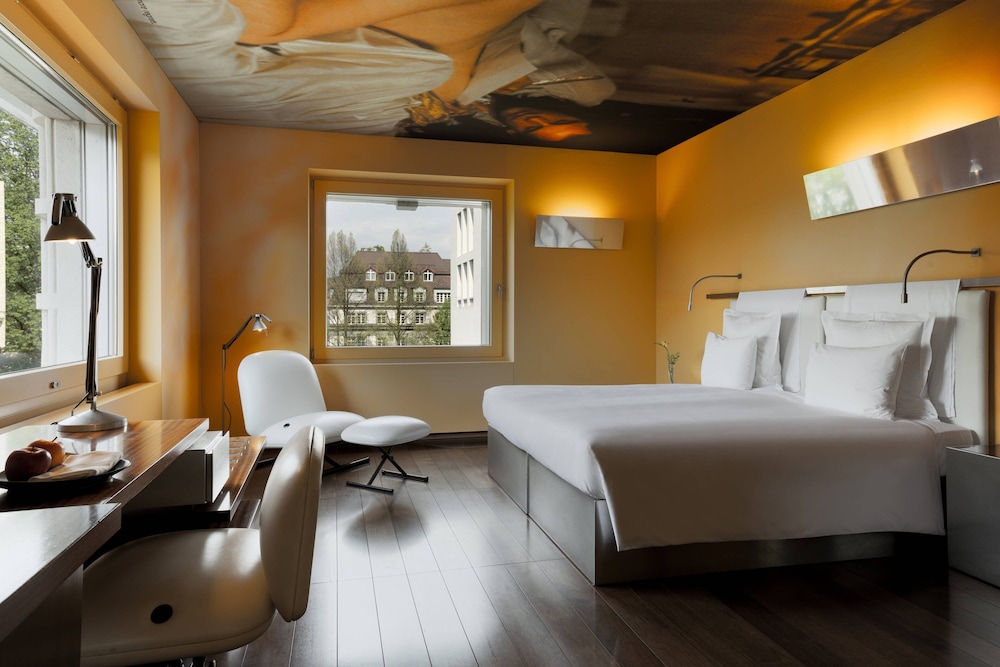 The Hotel Lucerne Autograph Collection 28/35
