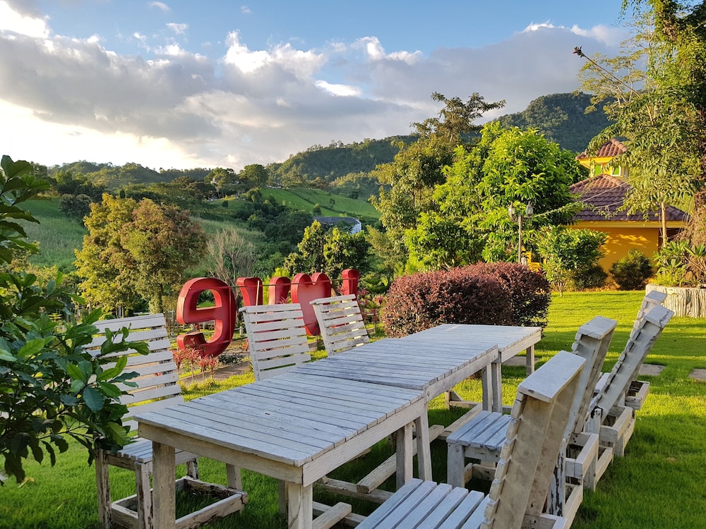 Foresta Hill Resort 40/41