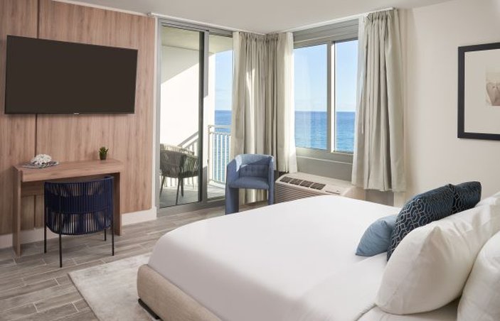 Hillsboro Beach Resort 6/49