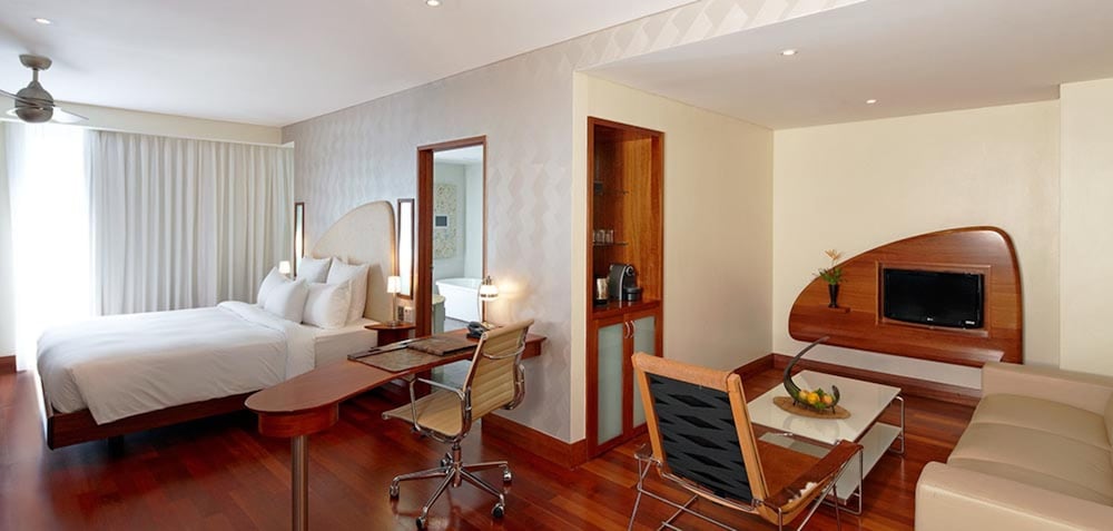 Airways Hotel 20/76