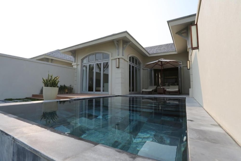 Flc Luxury Hotel Samson 4/69