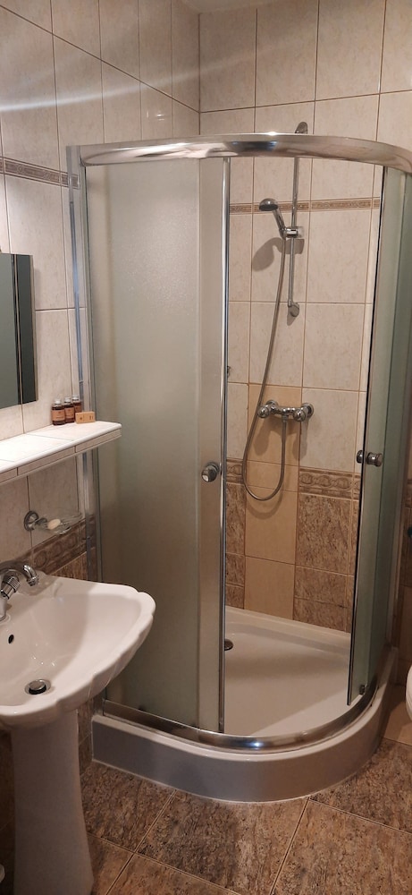 Mona Lisa Medical Welness & Spa 48/50