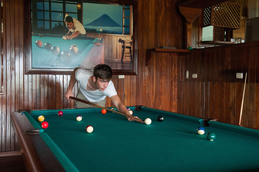 Arenal Lodge 38/73