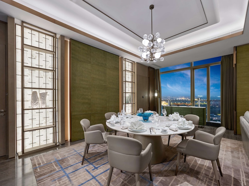 DoubleTree by Hilton Qidong 46/61