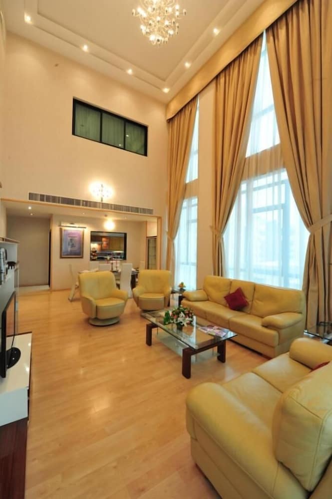 OYO 114 One Pavilion Luxury Serviced Apartments 26/38