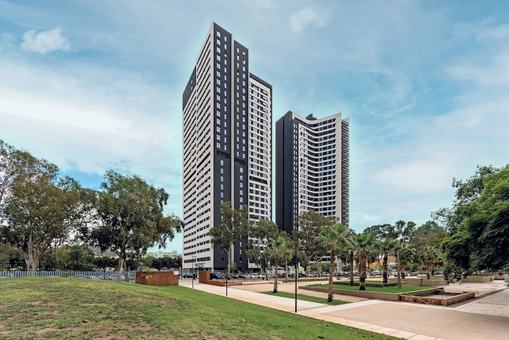 Staybridge Suites & Apartments Malaga by IHG 56/68