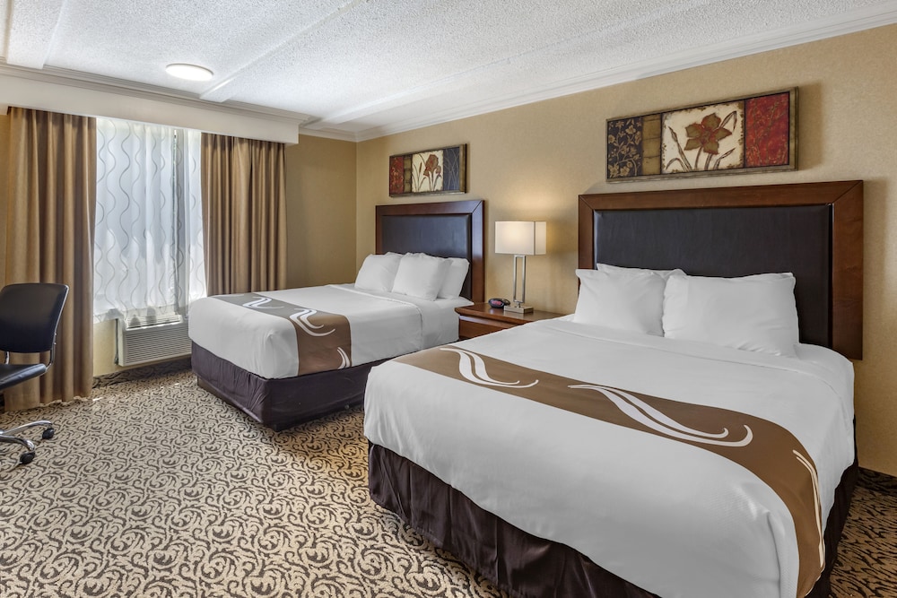 Quality Inn & Conference Centre Midland 17/54