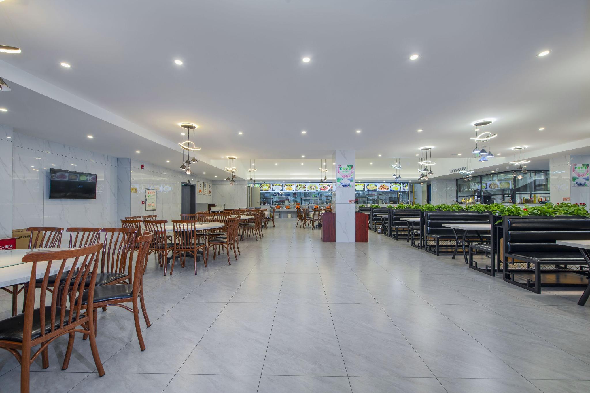 Vienna Hotel (Changsha Furong Middle Road) 40/48