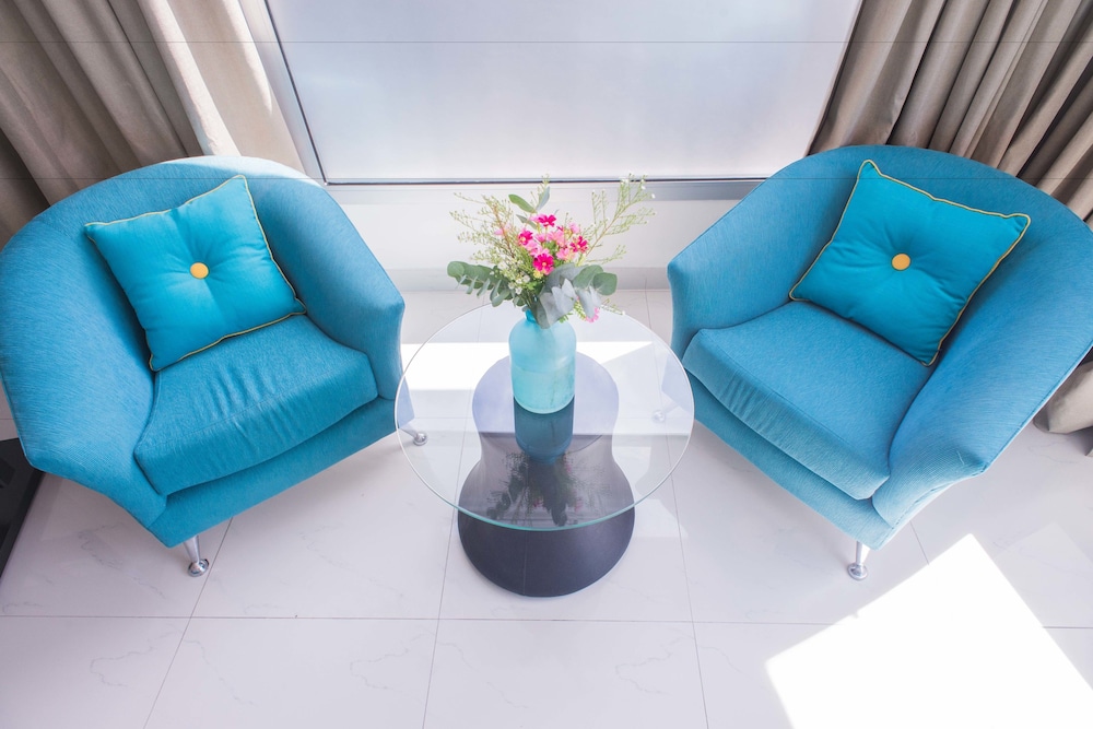 Soho Luxury Suites 78/99