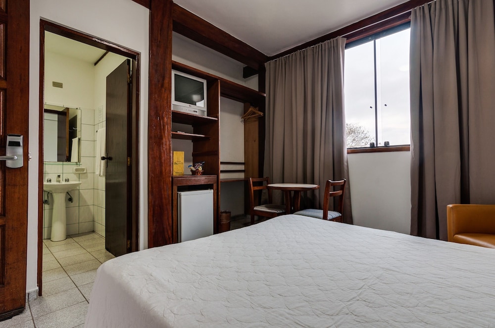 Hotel Coquille 38/85