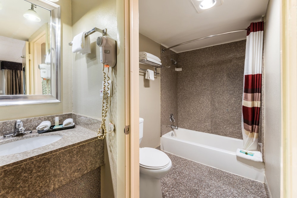 Red Roof Inn Morton Grove 7/23