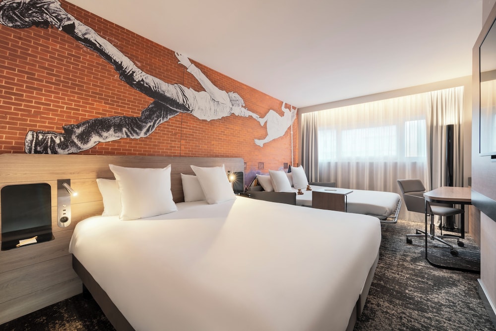 Novotel Paris La Defense Nanterre 18/50