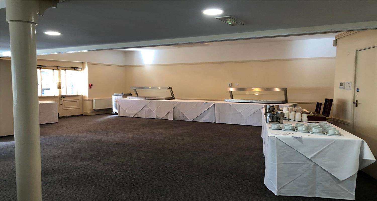 Best Western Chilworth Manor Hotel 6/53