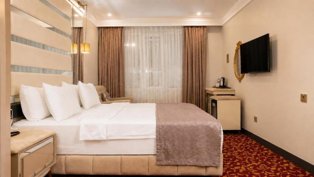 Reform Hotel 15/50