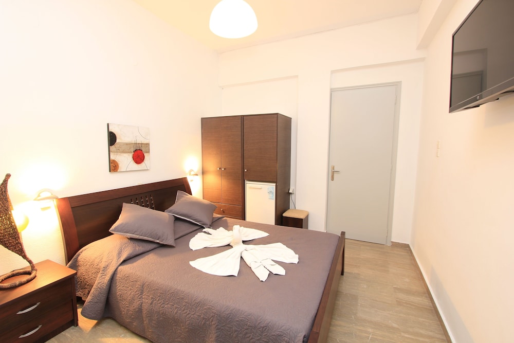 Gianna Suites 12/43