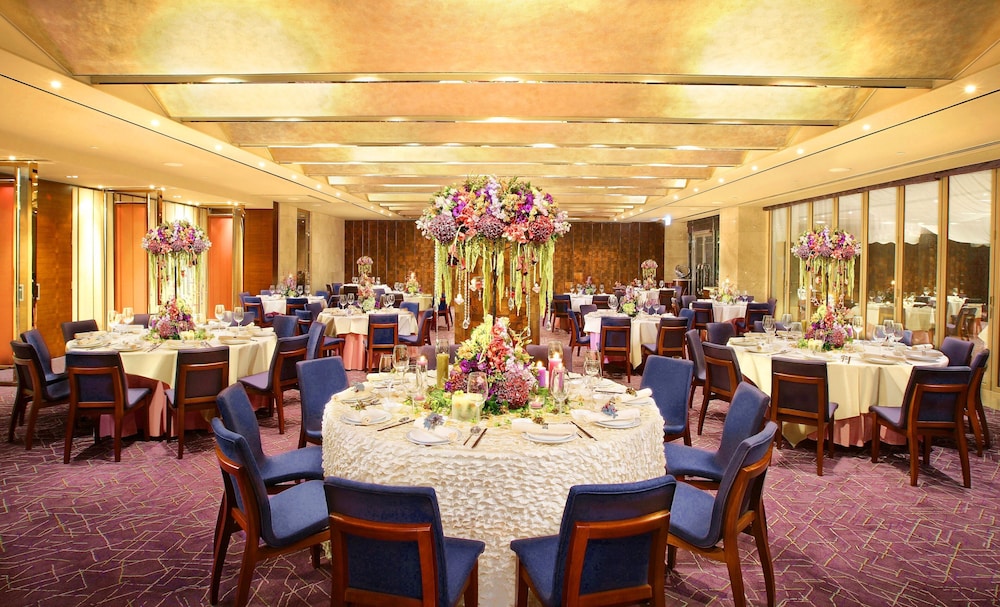 Gold Coast Hotel Hong Kong 36/64