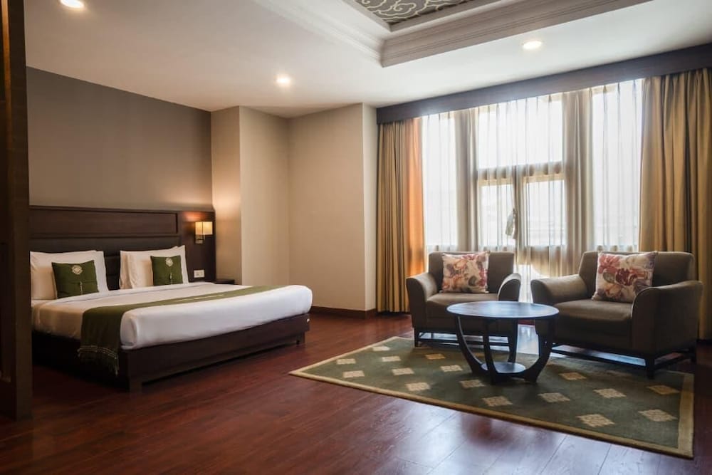 Deluxe, Twin Beds, King Bed, City Hotel Thimphu 2/5