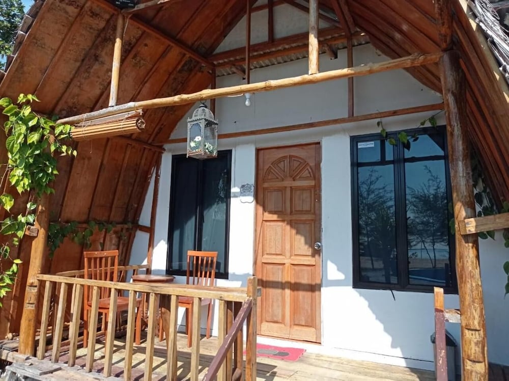 Hello Bintan Beach Cottages 3/49