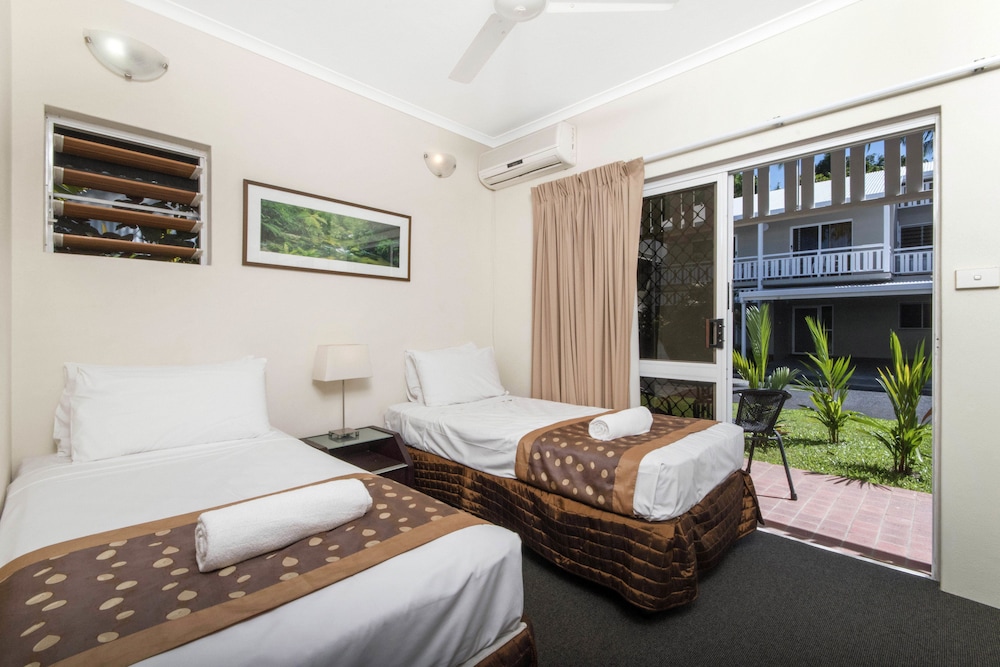 Nimrod Resort Apartments 8/32