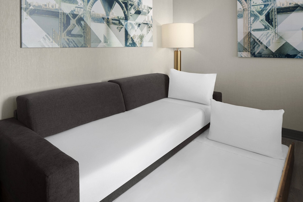 SpringHill Suites by Marriott East Rutherford Meadowlands/Carlstadt 35/46