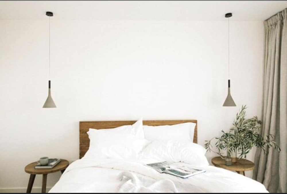 Room, Queen Bed, Ground Floor