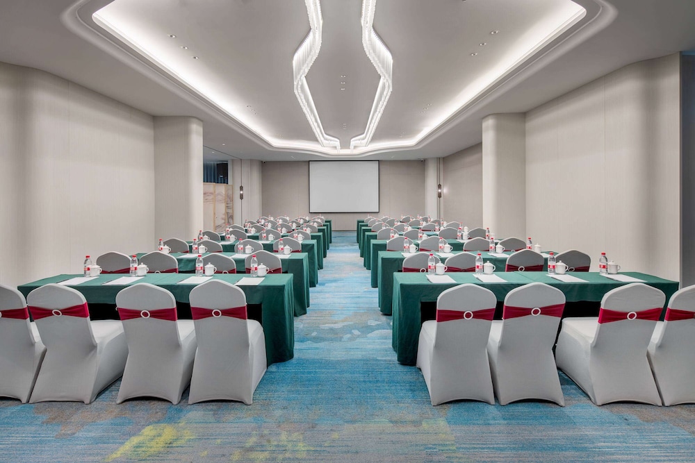 Wyndham Garden Chuxiong Downtown 27/28