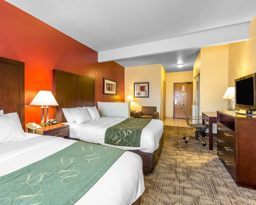 Comfort Suites Palm Desert I-10 9/32