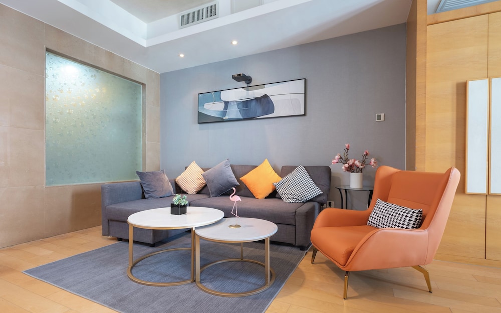 Sanlitun Xin Xiang Ya Yuan Apartment 35/49
