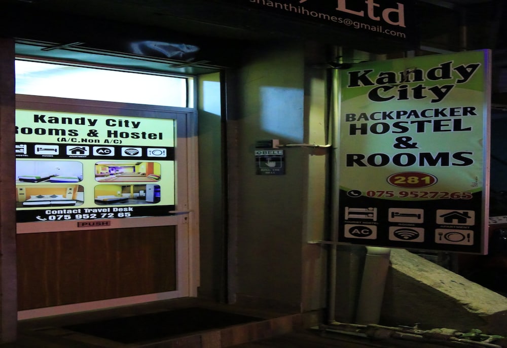 Kandy City Rooms & Hostel photo3