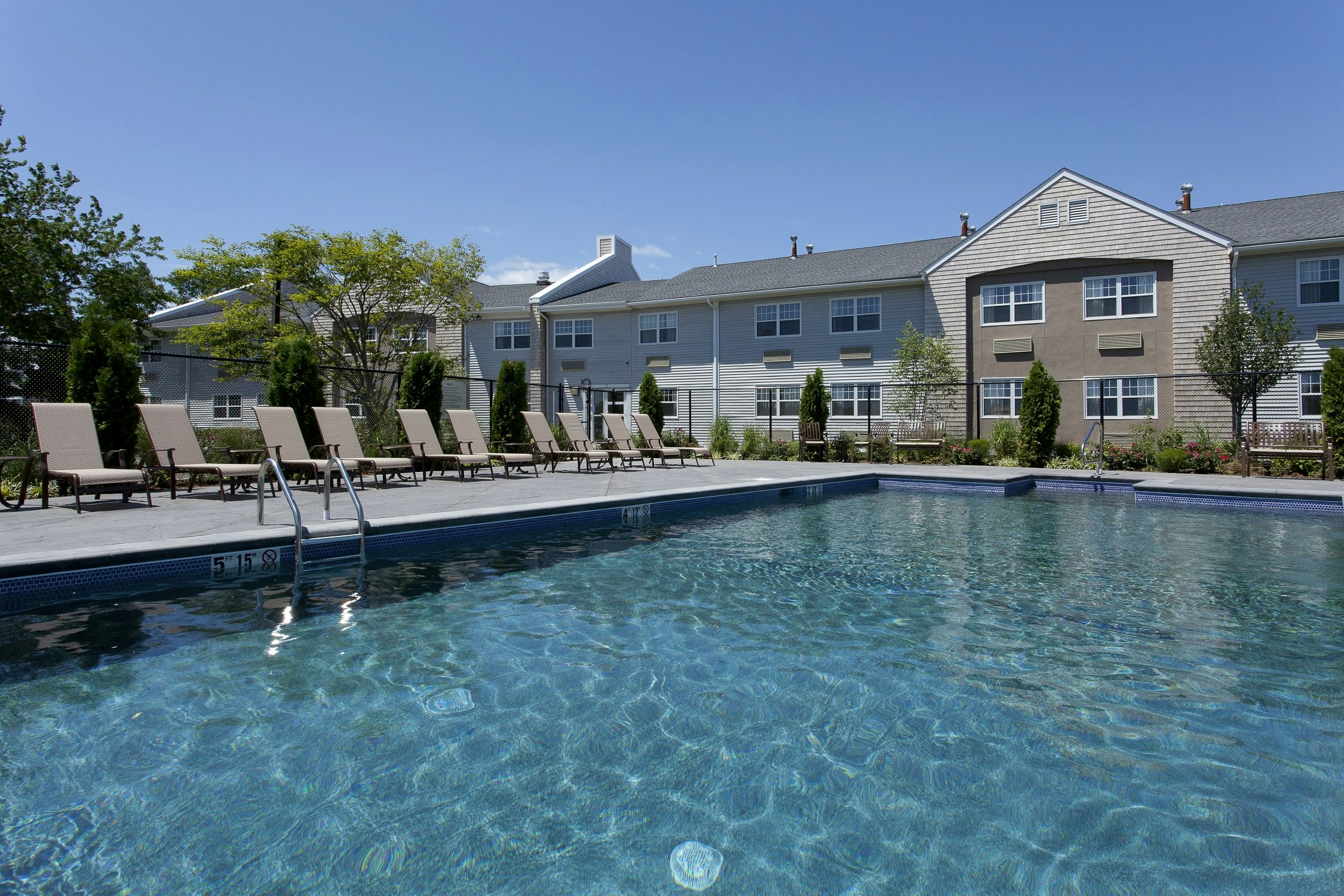 Doubletree By Hilton Cape Cod Hyannis 29/31